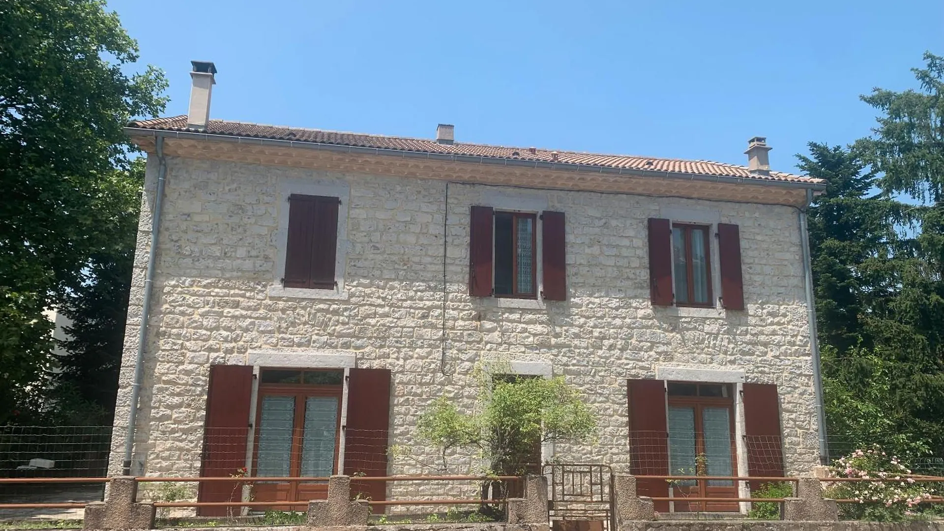 Maison De Vacances Sud Ardeche Saint-Paul-le-Jeune Дом отдыха