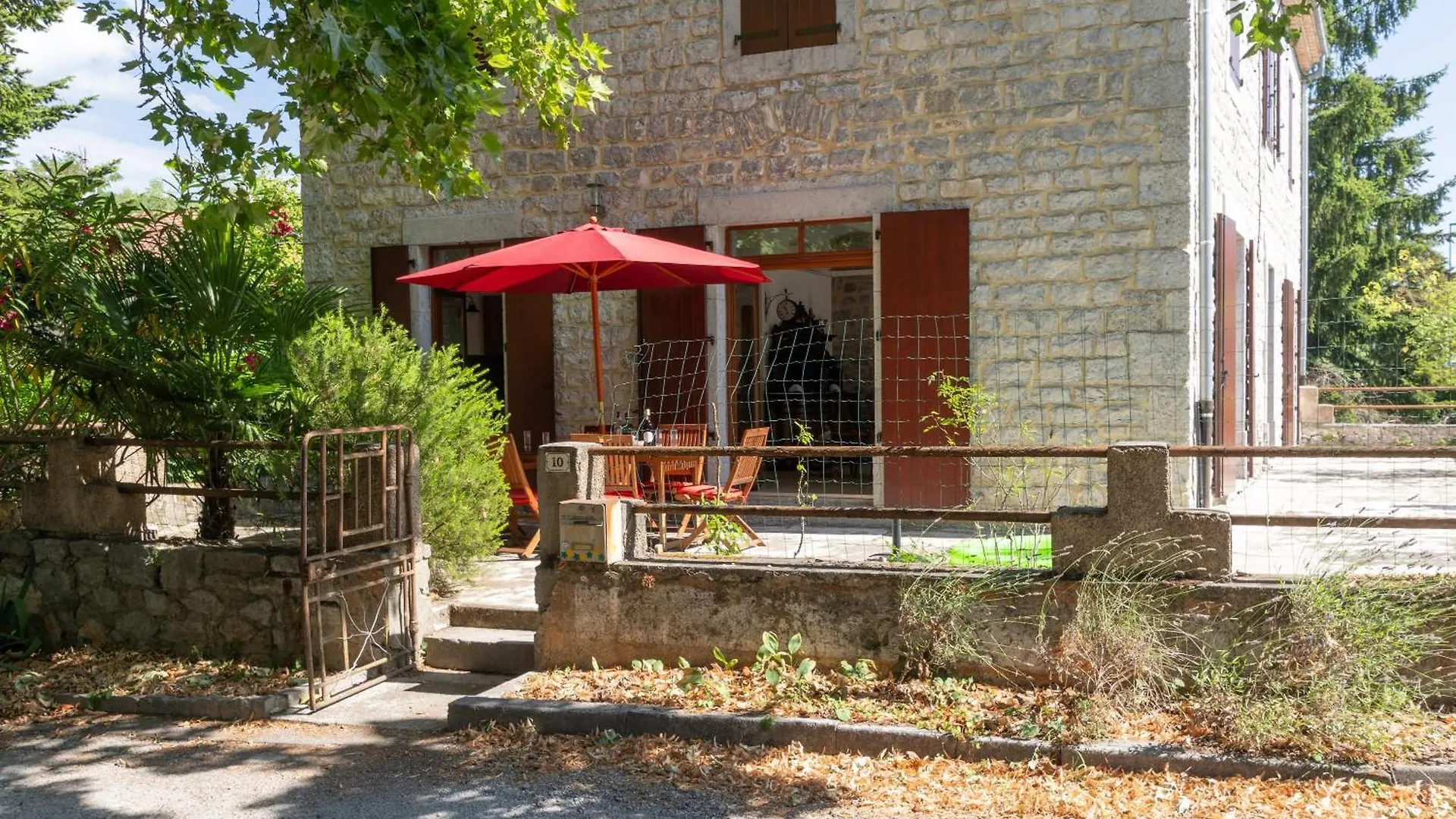 Maison De Vacances Sud Ardeche Saint-Paul-le-Jeune 0*,  Франция